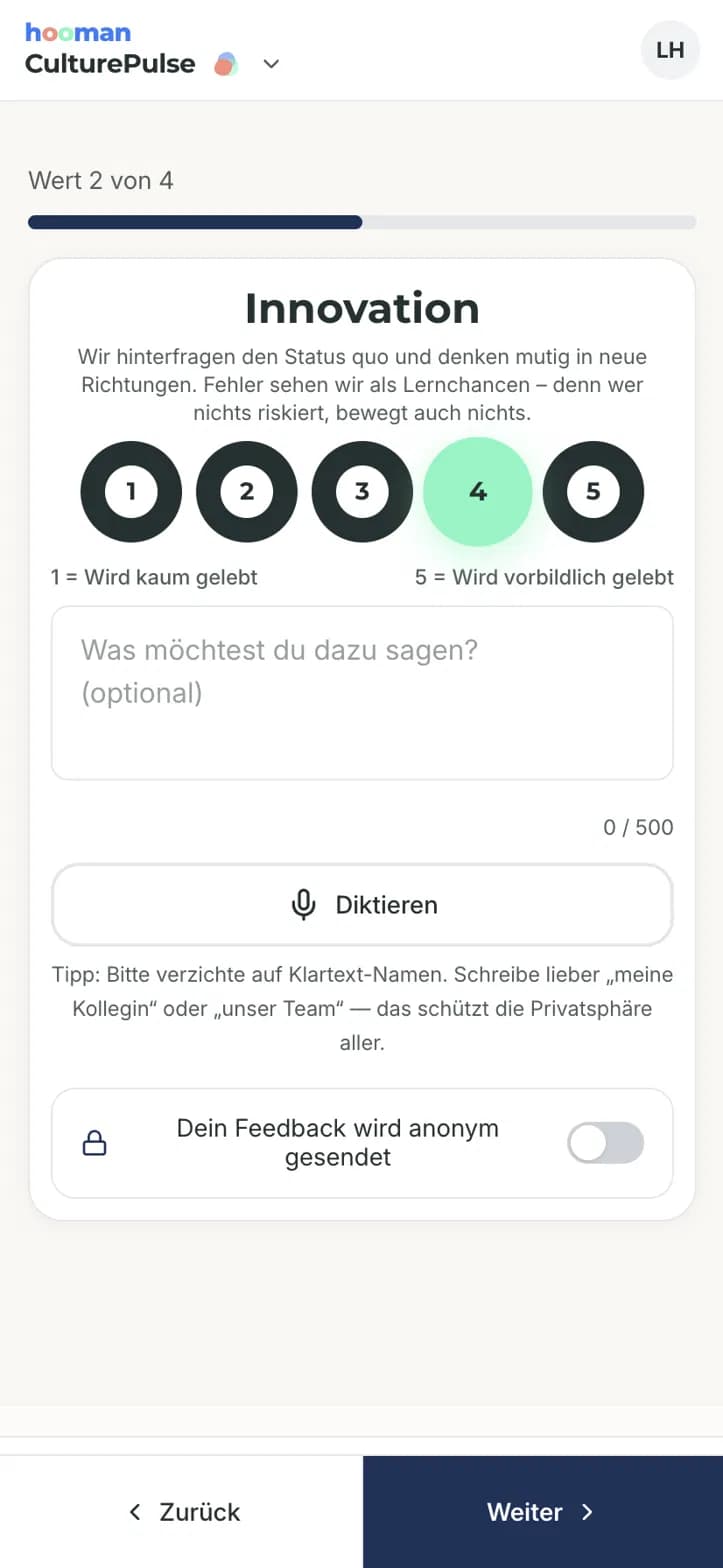 Pulse-Befragung auf dem Smartphone: ein Unternehmenswert wird auf einer Skala bewertet